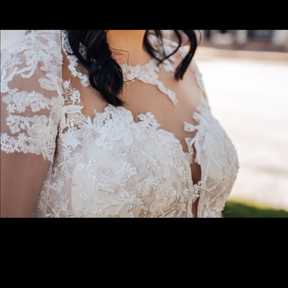 Oleg Cassini Wedding Gown